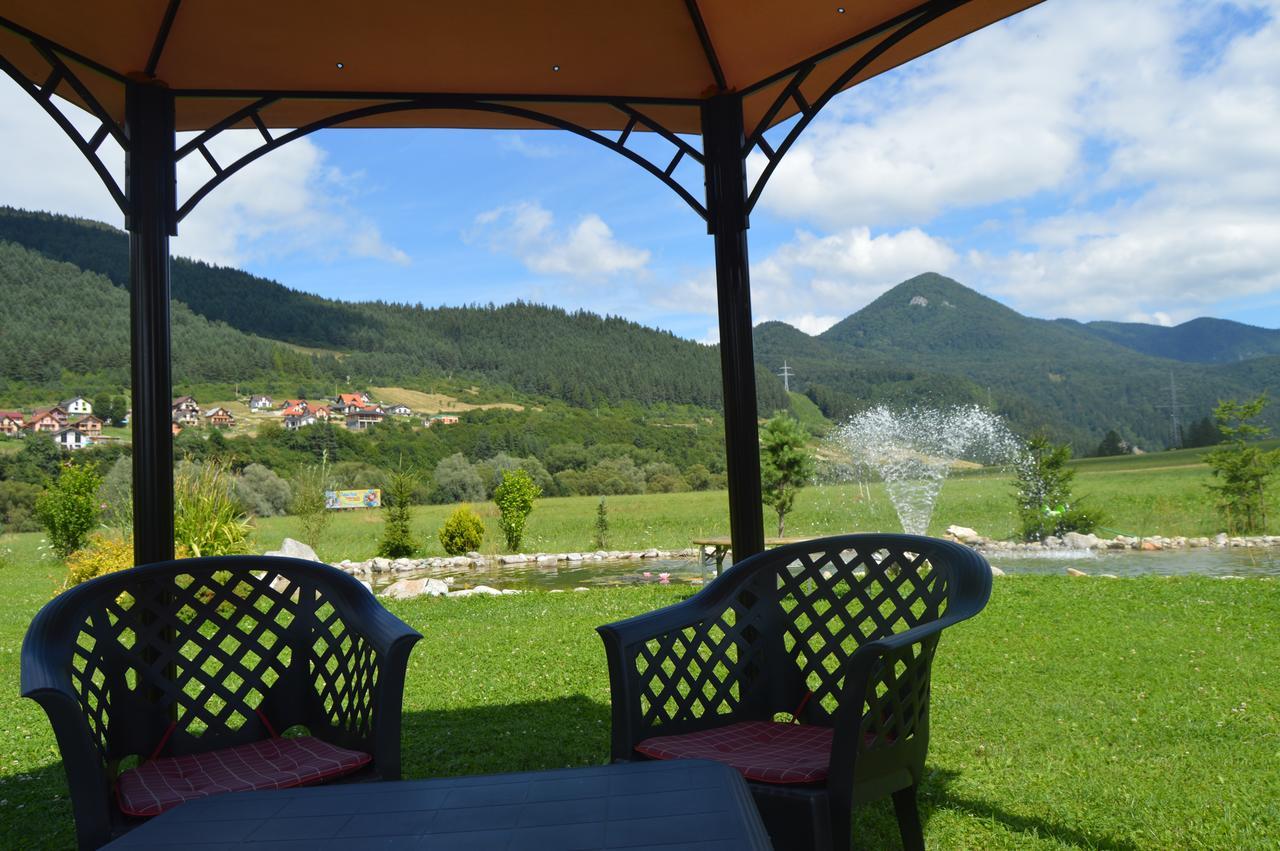Motel Gombas Dış mekan fotoğraf